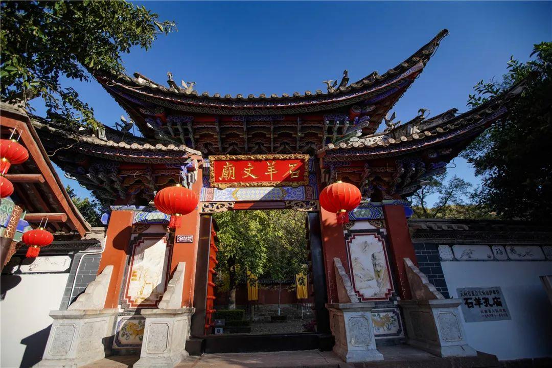 虞书欣风波升级，被扒曾是韩娱私生饭，多次跟机还泄露艺人酒店信息